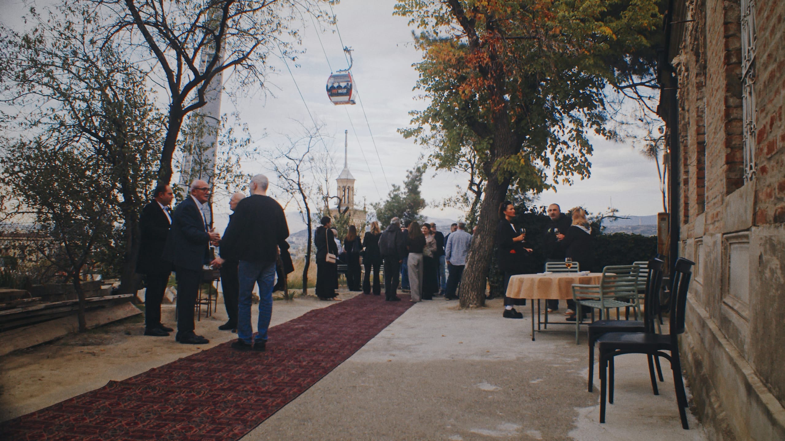 Angelozi House, Terrasse
